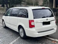 Gebraucht Lancia Voyager Gold 178 PS (130 kW) 2012 Weiß Van / Kleinbus
