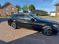 Gebraucht Mercedes C200 180 PS (132 kW) 2019 Schwarz Kombi