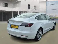 Gebraucht Tesla Model 3 Standard Range 225 kW (306 PS) 2020 Weiß Limousine