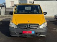 Gebraucht Mercedes Vito 95 PS (69 kW) 2011 Gelb Van