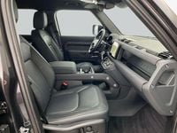 Gebraucht Land Rover Defender SE Dynamic 300 PS (220 kW) 2022 Grau SUV