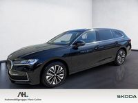 Gebraucht Skoda Superb Selection 150 PS (110 kW) 2025 Onyxschwarz Kombi
