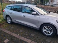 Gebraucht Ford Focus Cool & Connect 101 PS (74 kW) 2021 Silber Kombi