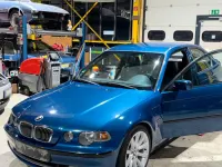 Gebraucht BMW 325 192 PS (141 kW) 2001 Blau Coupé