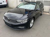 Gebraucht VW Passat 122 PS (89 kW) 2021 Schwarz Kombi