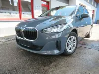 Gebraucht BMW 218 Active Tourer 150 PS (110 kW) 2023 Grau Van / Kleinbus