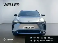 Gebraucht Toyota bZ4X Basis 150 kW (204 PS) 2023 Silber SUV