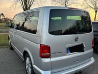 Usata VW Multivan 179 CV (131 kW) 2015 Argento Monovolume