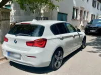 Gebraucht BMW 120 Advantage 190 PS (139 kW) 2018 Weiß Kleinwagen