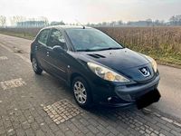 Gebraucht Peugeot 206+ 75 PS (55 kW) 2010 Schwarz Kleinwagen