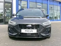 Gebraucht Ford Focus ST-Line X 155 PS (114 kW) 2022 Grau Limousine