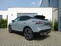 Neu Nissan Qashqai Tekna+ 158 PS (116 kW) 2026 Grau SUV