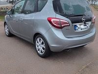 Gebraucht Opel Meriva Edition 140 PS (102 kW) 2014 Grau Van / Kleinbus