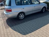 Gebraucht Kia Carens 140 PS (102 kW) 2006 Silber Van / Kleinbus