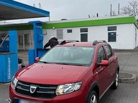 Gebraucht Dacia Sandero Stepway 90 PS (66 kW) 2015 Rot Kleinwagen