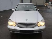 Gebraucht Mercedes C200 Elegance 163 PS (119 kW) 2002 Silber Limousine