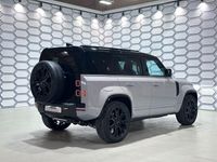 Neu Land Rover Defender 635 PS (467 kW) 2026 Grau SUV