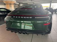 Neu Porsche 992 510 PS (375 kW) 2025 Grün