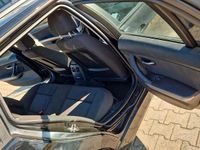 Gebraucht BMW 320 150 PS (110 kW) 2006 Schwarz Kombi