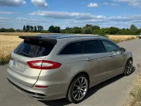 Gebraucht Ford Mondeo Titanium 179 PS (131 kW) 2015 Gold Kombi