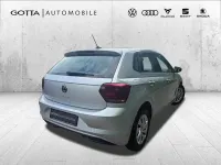 Gebraucht VW Polo Comfortline 80 PS (58 kW) 2021 Silber Kleinwagen