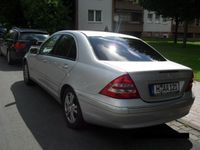 Gebraucht Mercedes C200 222 PS (163 kW) 2000 Silber metallic Limousine