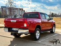 Gebraucht Toyota HiLux 150 PS (110 kW) 2017 Rot Pickup
