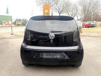 Second-hand VW up! 75 CP (55 kW) 2011 Negru Hatchback