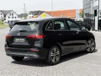 Gebraucht Mercedes B220 Progressive 190 PS (139 kW) 2023 Kosmosschwarz metallic Kleinwagen