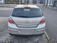Gebraucht Opel Astra 105 PS (77 kW) 2007 Limousine