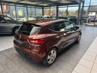 Gebraucht Renault Clio IV Luxe 140 PS (102 kW) 2015 Braun Kleinwagen