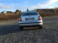 Gebraucht VW Passat 131 PS (96 kW) 2001 Grau Limousine