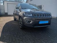 Gebraucht Jeep Compass Limited 150 PS (110 kW) 2020 Grau SUV