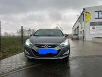 gebraucht Hyundai i40 CRDi 1.6 grau metallic Kombi