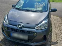 Gebraucht Hyundai i10 Pure 87 PS (63 kW) 2019 Grau Kleinwagen