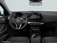 Neu BMW 116 122 PS (89 kW) 2026 Schwarz uni Kleinwagen