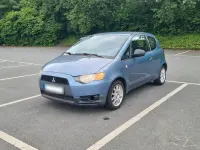 Gebraucht Mitsubishi Colt 95 PS (69 kW) 2009 Blau Kleinwagen