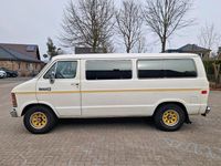 Używany Dodge Ram 220 KM (161 kW) 1985 Biały Pickup