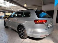 Second-hand VW Passat 150 CP (110 kW) 2019 Argintiu Break