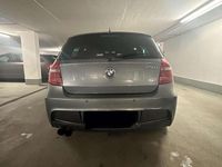 Gebraucht BMW 120 170 PS (125 kW) 2009 Grau Kleinwagen