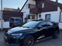 Gebraucht Audi RS3 Ambiente 400 PS (294 kW) 2025 Schwarz Limousine