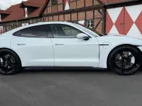 Gebraucht Porsche Taycan GTS Chrono 439 kW (598 PS) 2023 Weiß Limousine