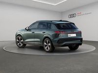 Neu Audi Q3 S-Line 150 PS (110 kW) 2025 Salbeigrün metallic SUV