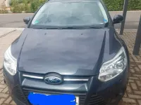 Gebraucht Ford Focus Ambiente 116 PS (85 kW) 2012 Blau Limousine