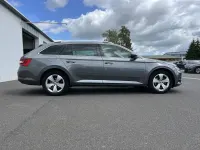 Gebraucht Skoda Superb Ambition 150 PS (110 kW) 2022 Graphite grau Kombi
