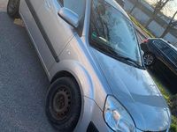 Gebraucht Kia Rio 97 PS (71 kW) 2006 Silber Limousine