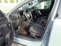 Neu Citroën C4 PureTech 131 PS (96 kW) 2025 Manhatten grün Limousine