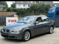 Gebraucht BMW 525 191 PS (140 kW) 2005 Grau Limousine