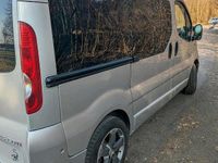 Gebraucht Opel Vivaro 145 PS (106 kW) 2007 Silber Van / Kleinbus