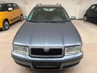 Gebraucht Skoda Octavia Ambiente 116 PS (85 kW) 2004 Grau Kombi